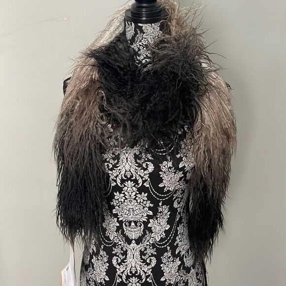 FURious Fur - The Ethical Choice
Shayna Skinny Faux Fur Scarf NEW - Picture 2 of 4